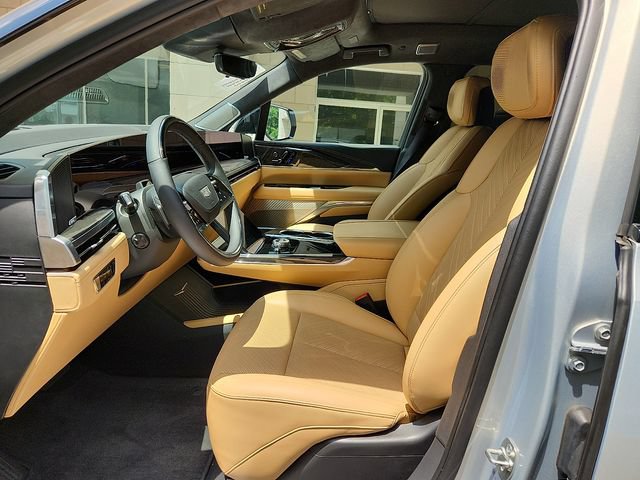 Certified 2025 Cadillac Escalade IQ Luxury 2 AWD/4WD image 13