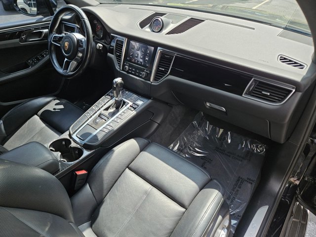 Used 2018 Porsche Macan S AWD/4WD image 23