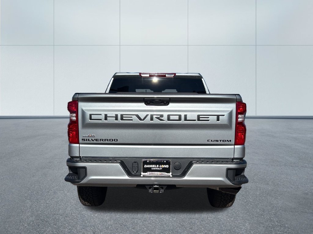 New 2026 Chevrolet Silverado 1500 Custom w/ Turbomax Blackout Package AWD/4WD image 4