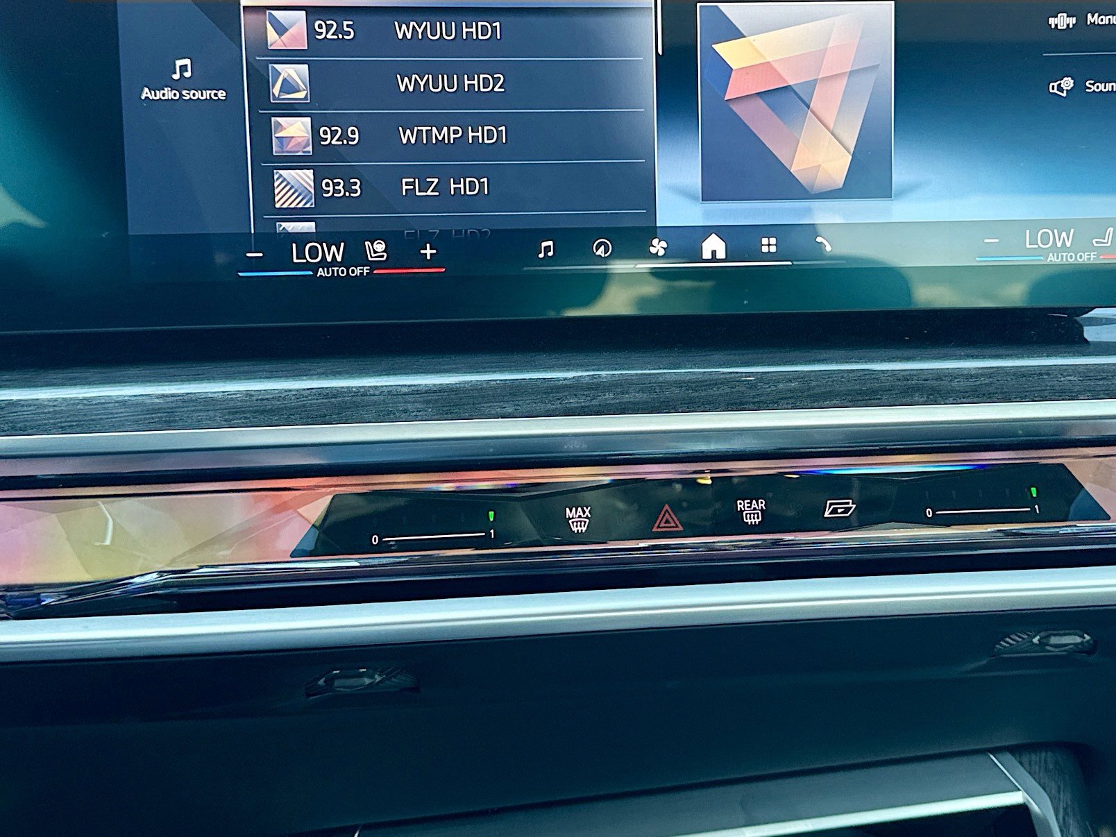 Used 2026 BMW 740i image 31