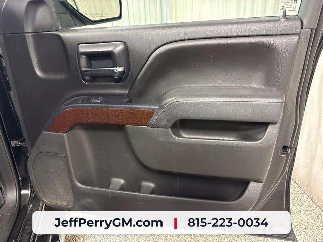 Used 2014 GMC Sierra 1500 SLE w/ SLE Value Package AWD/4WD image 16