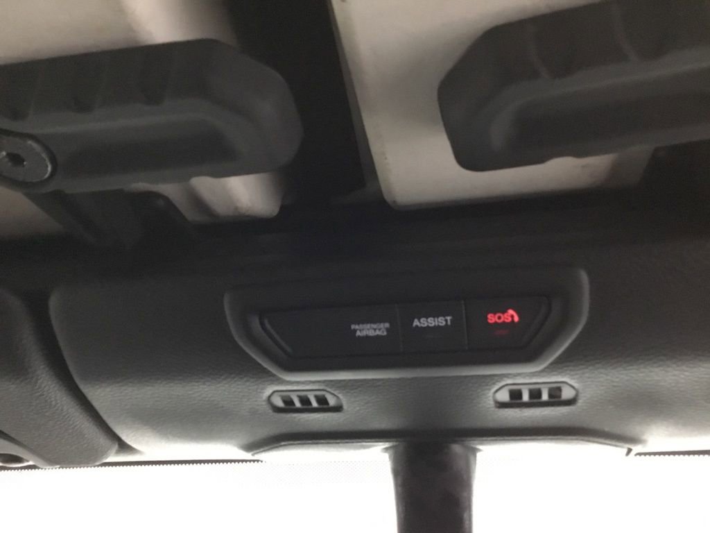 Used 2023 Jeep Wrangler Sahara image 33