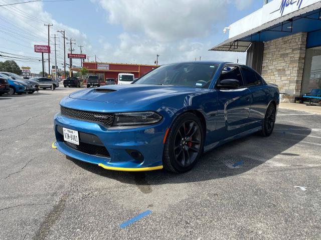 Used 2023 Dodge Charger R/T w/ Plus Group RWD image 4