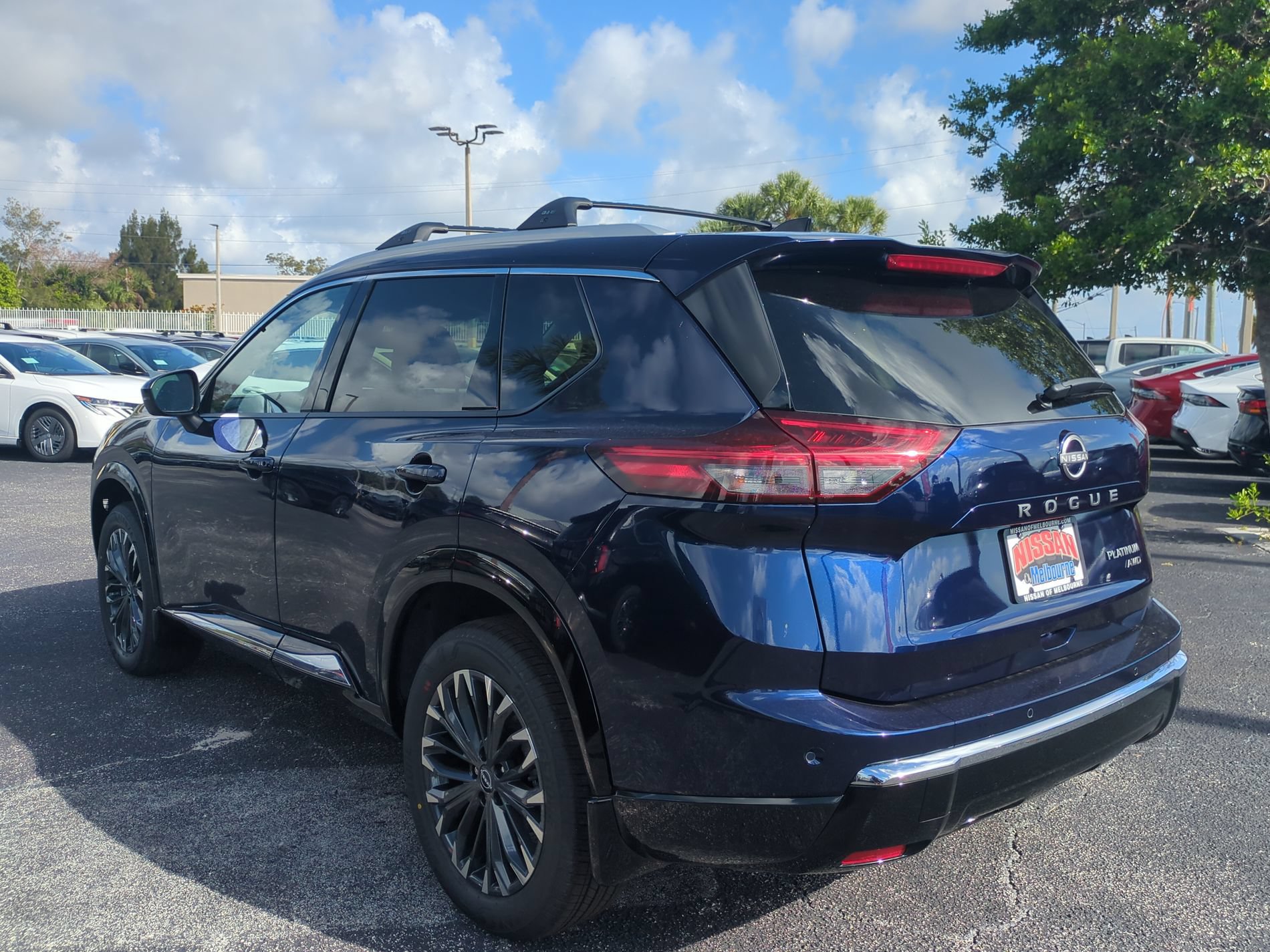 New 2026 Nissan Rogue Platinum AWD/4WD image 6