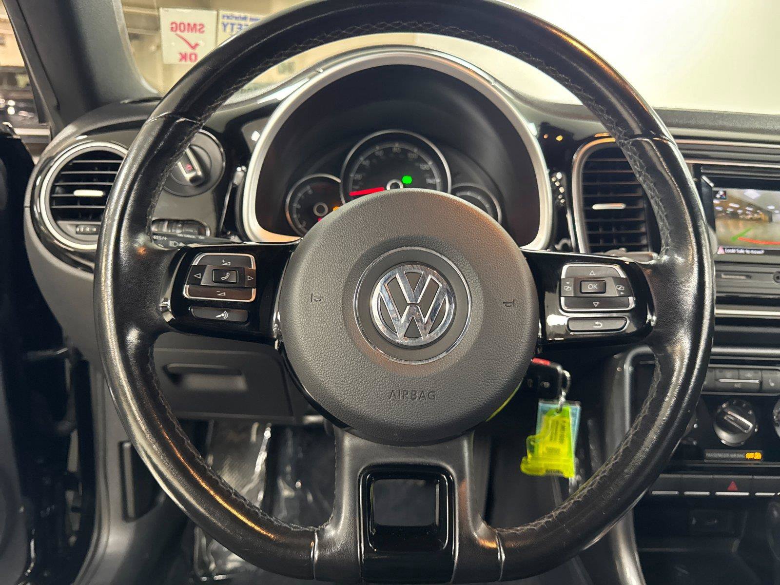 Used 2018 Volkswagen Beetle 2.0T FWD image 21