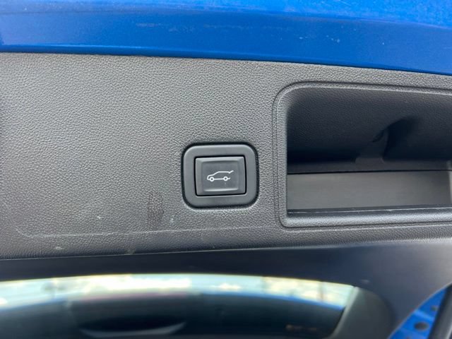 Used 2024 GMC Terrain AT4 w/ Infotainment Package II AWD/4WD image 18