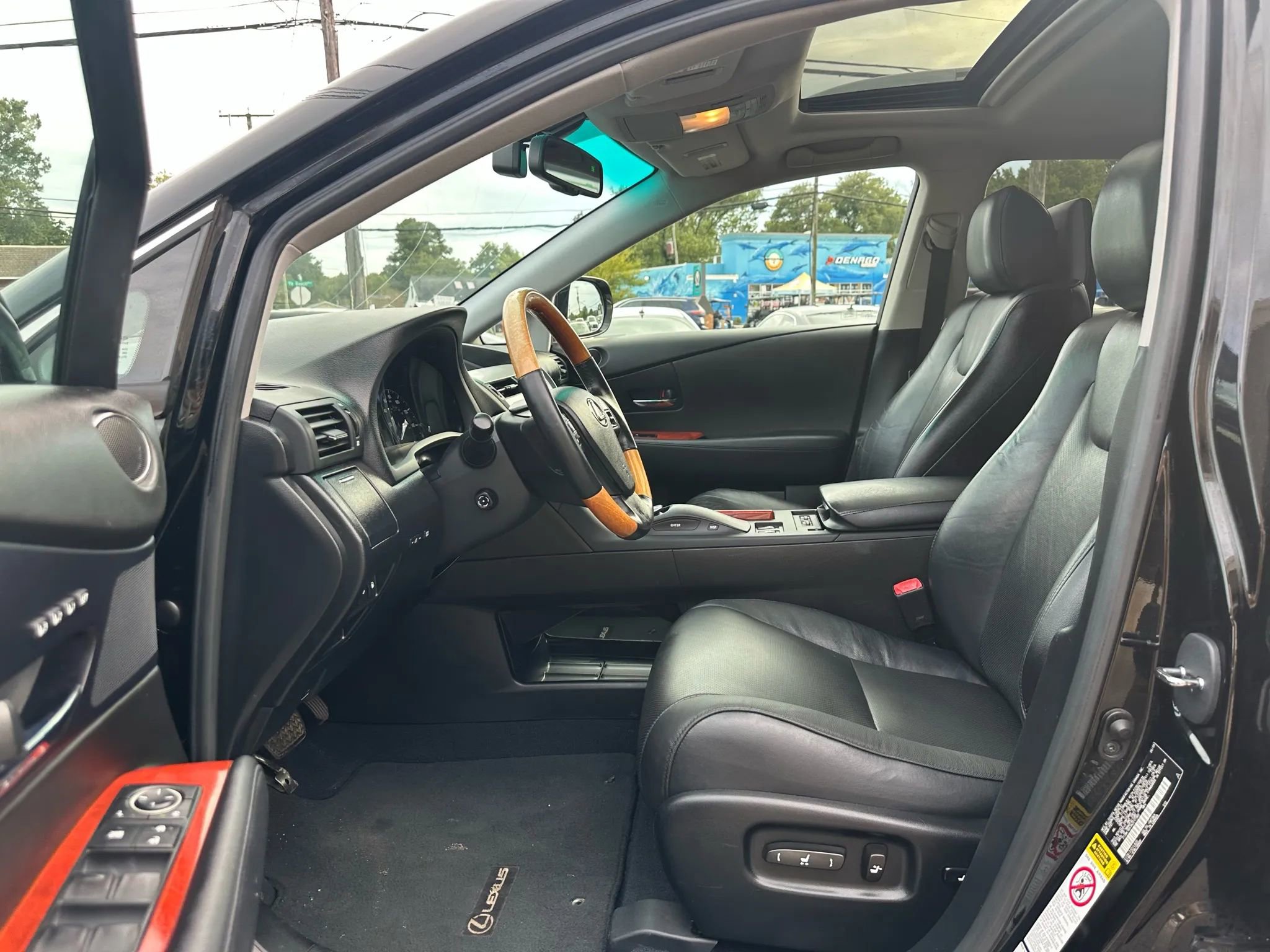 Used 2010 Lexus RX 350 AWD image 13