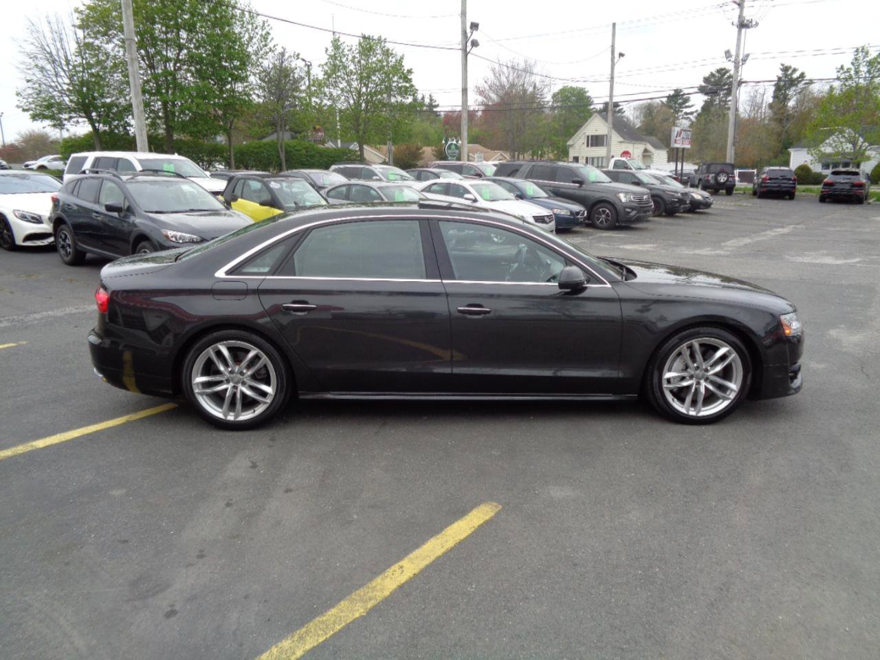 Used 2016 Audi A8 L 4.0T AWD/4WD image 5