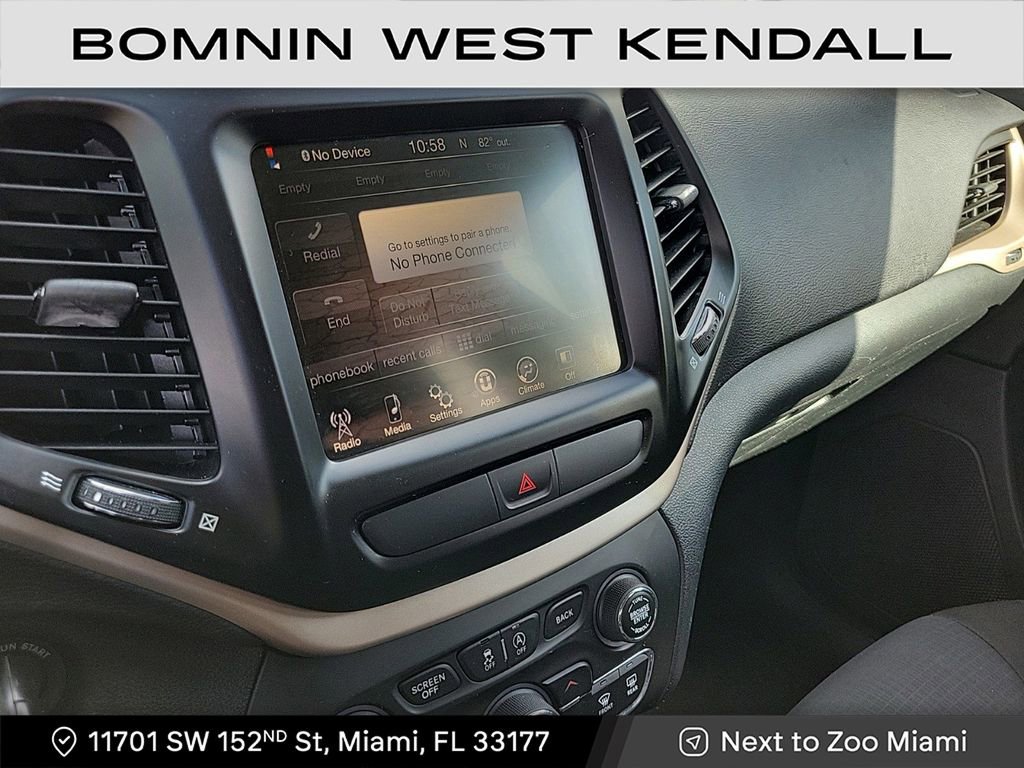 Used 2016 Jeep Cherokee Latitude w/ Trailer Tow Group image 27