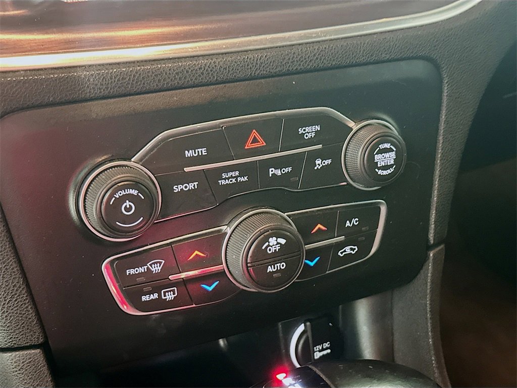 Used 2018 Dodge Charger R/T Scat Pack image 11