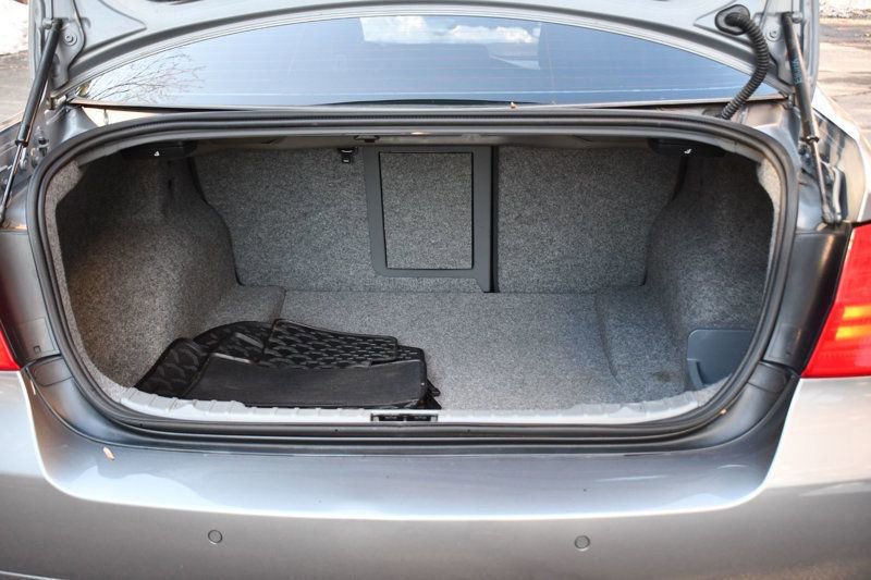 Used 2011 BMW 335i xDrive Sedan image 7