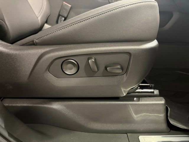 New 2026 GMC Sierra 1500 SLT w/ SLT Premium Plus Package image 27