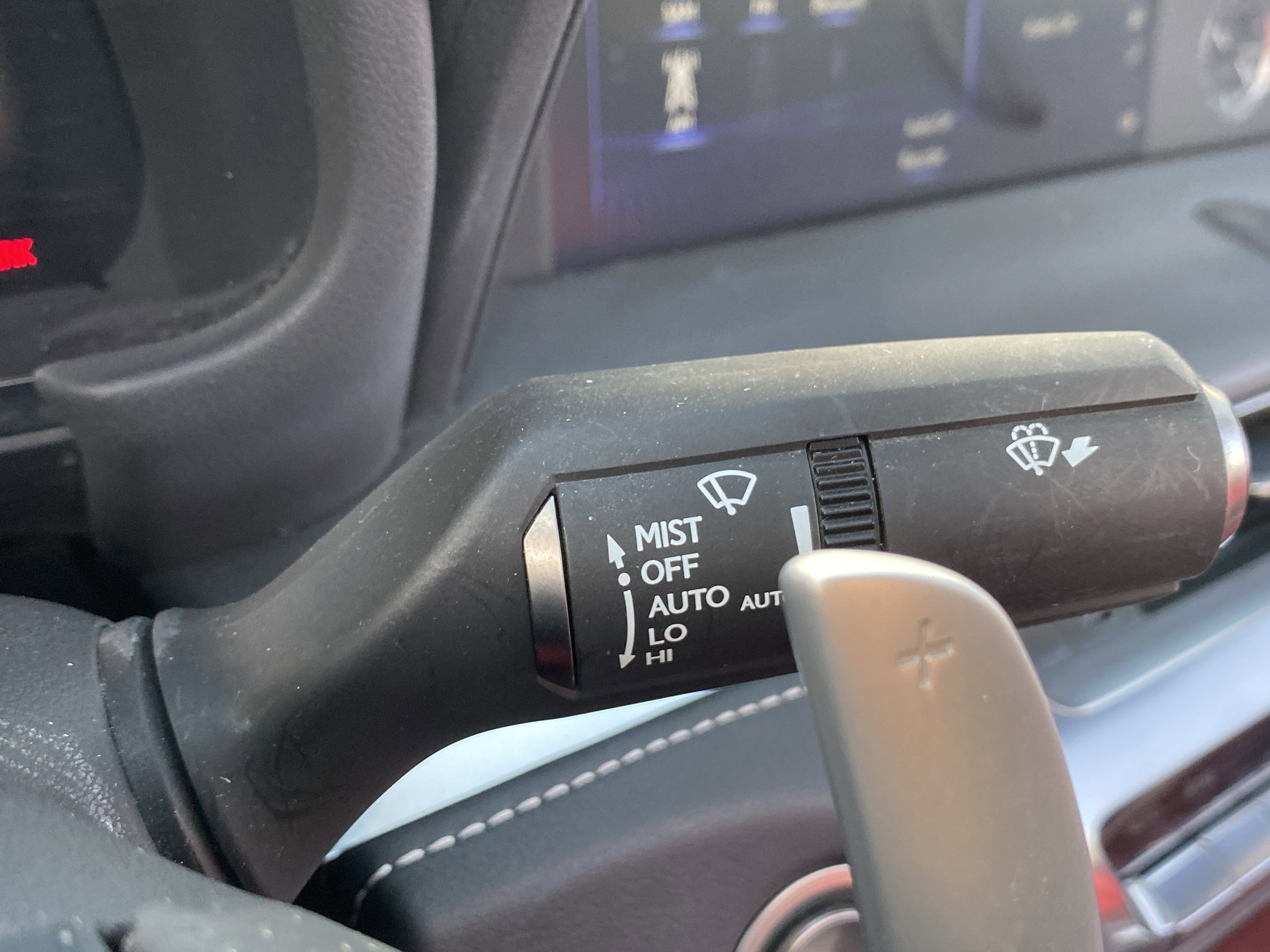 Used 2021 Lexus LC 500 Convertible image 31