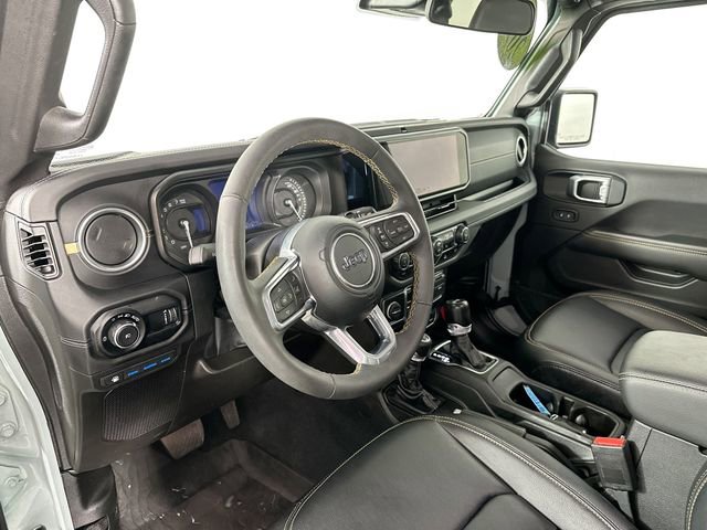 Used 2024 Jeep Wrangler Unlimited Sahara image 19