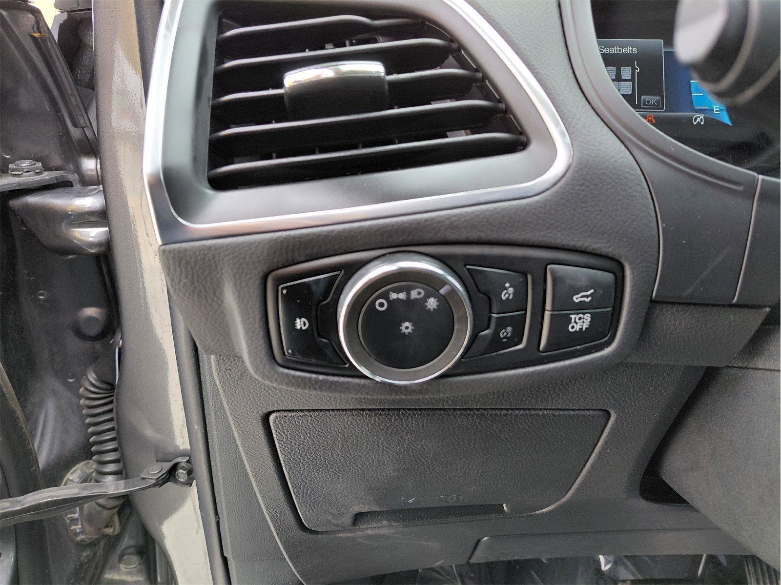 Used 2024 Ford Edge Titanium AWD/4WD image 28