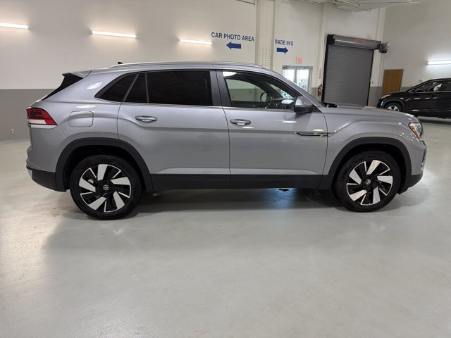 Certified 2026 Volkswagen Atlas Cross Sport SE AWD/4WD image 10
