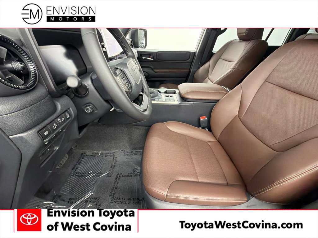 Used 2027 Toyota Land Cruiser AWD/4WD image 22
