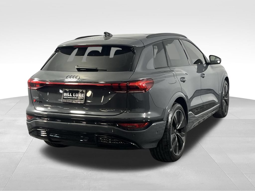 Used 2025 Audi SQ6 e-tron Prestige w/ Black Edition One AWD/4WD image 6