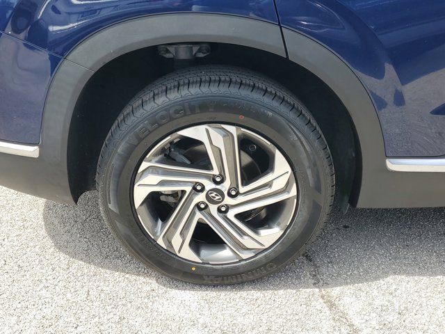 Certified 2023 Hyundai Santa Fe SEL w/ Premium Package image 6