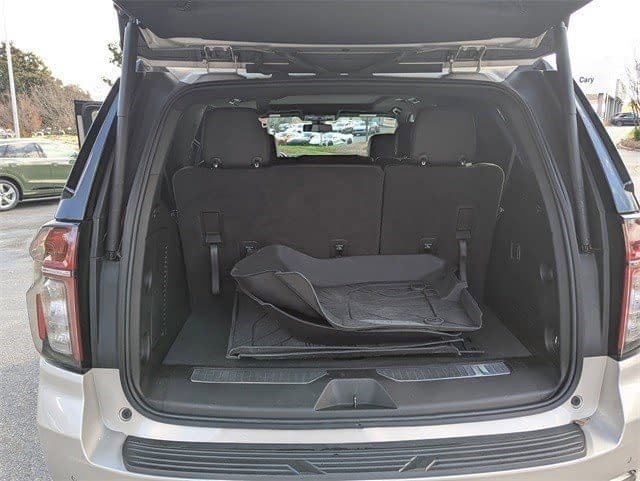 Used 2022 Chevrolet Tahoe Z71 image 16