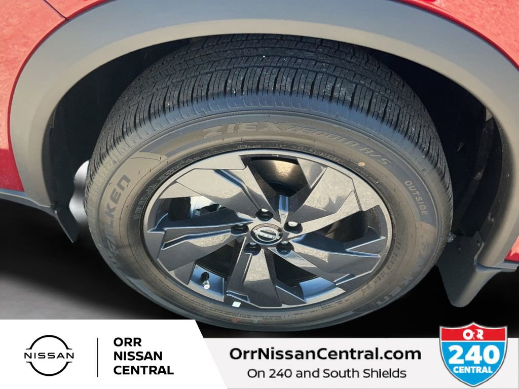 New 2026 Nissan Rogue SV FWD image 9