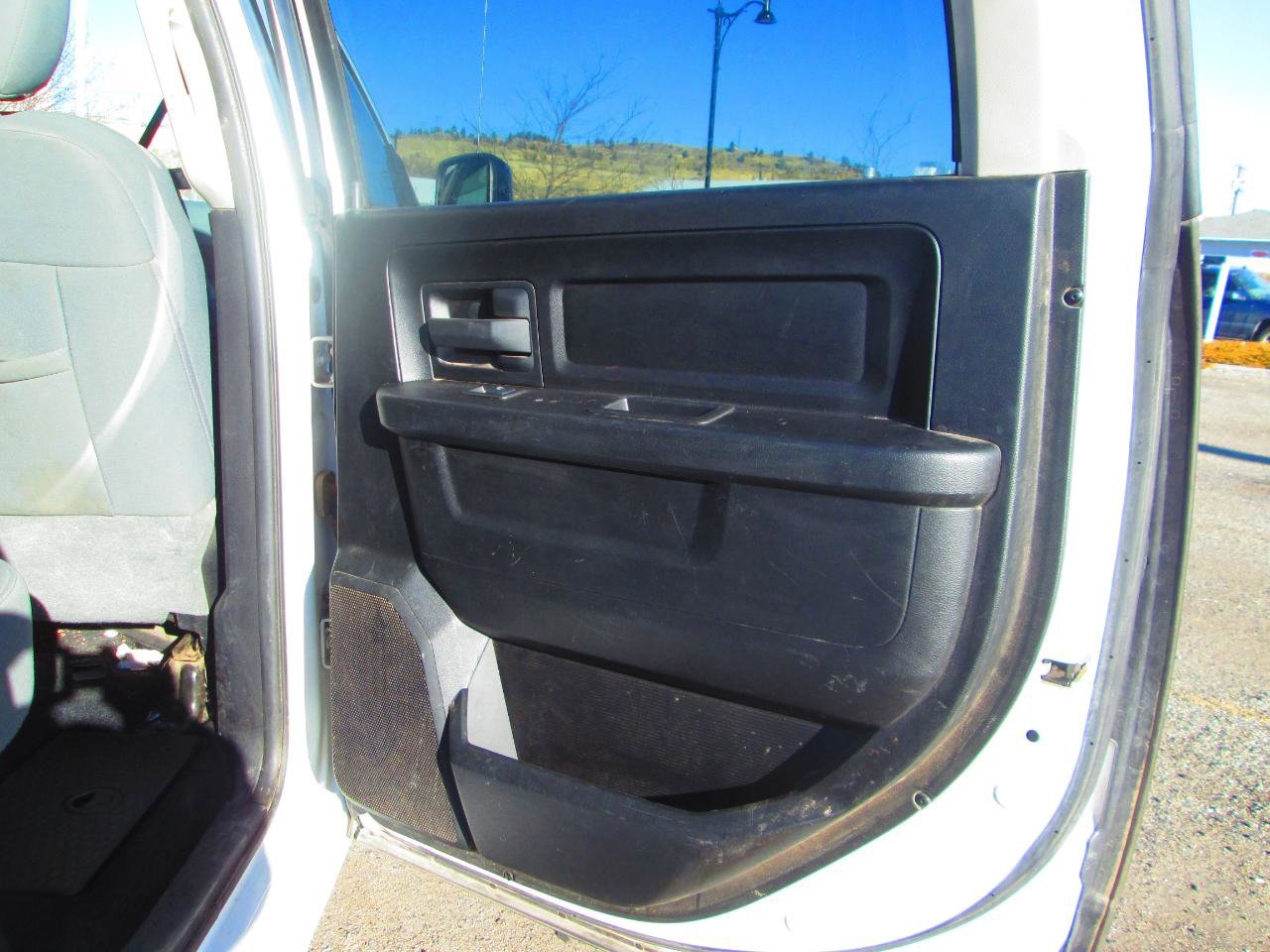 Used 2013 RAM 1500 Express AWD/4WD image 5