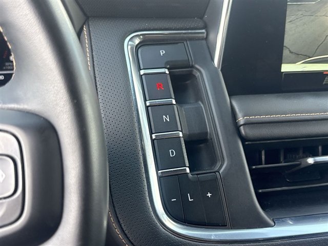 Certified 2023 GMC Yukon AT4 AWD/4WD image 16