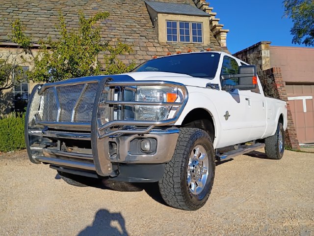 Used 2015 Ford F250 Lariat w/ Lariat Interior Package AWD/4WD image 5