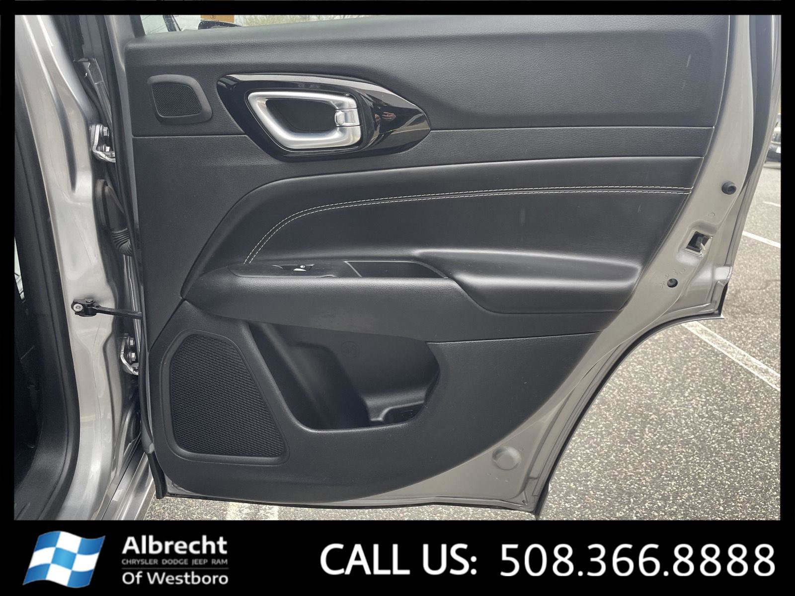 Used 2023 Jeep Compass High Altitude image 18