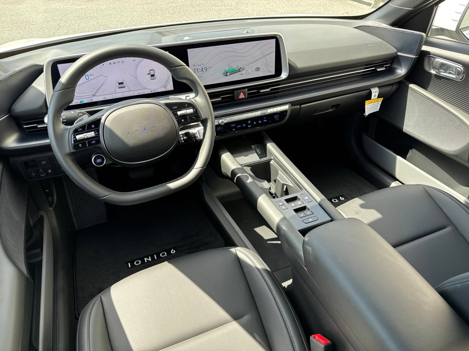 Used 2025 Hyundai Ioniq 6 SEL RWD image 17