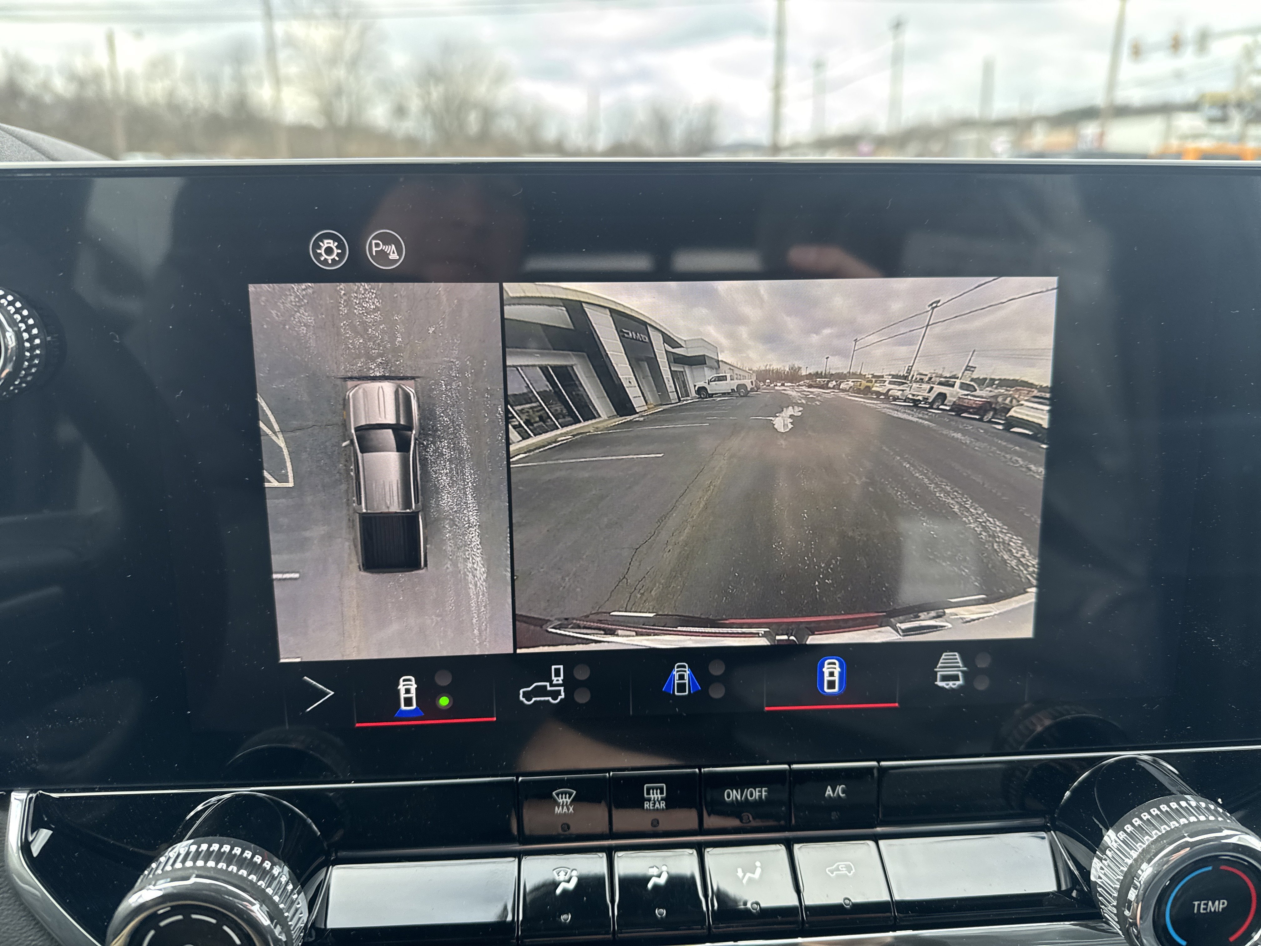 New 2026 GMC Canyon Elevation w/ Technology Package image 26