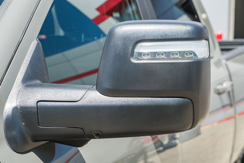 New 2026 RAM 2500 Laramie AWD/4WD image 18
