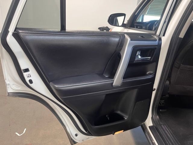 Used 2018 Toyota 4Runner SR5 Premium AWD/4WD image 19