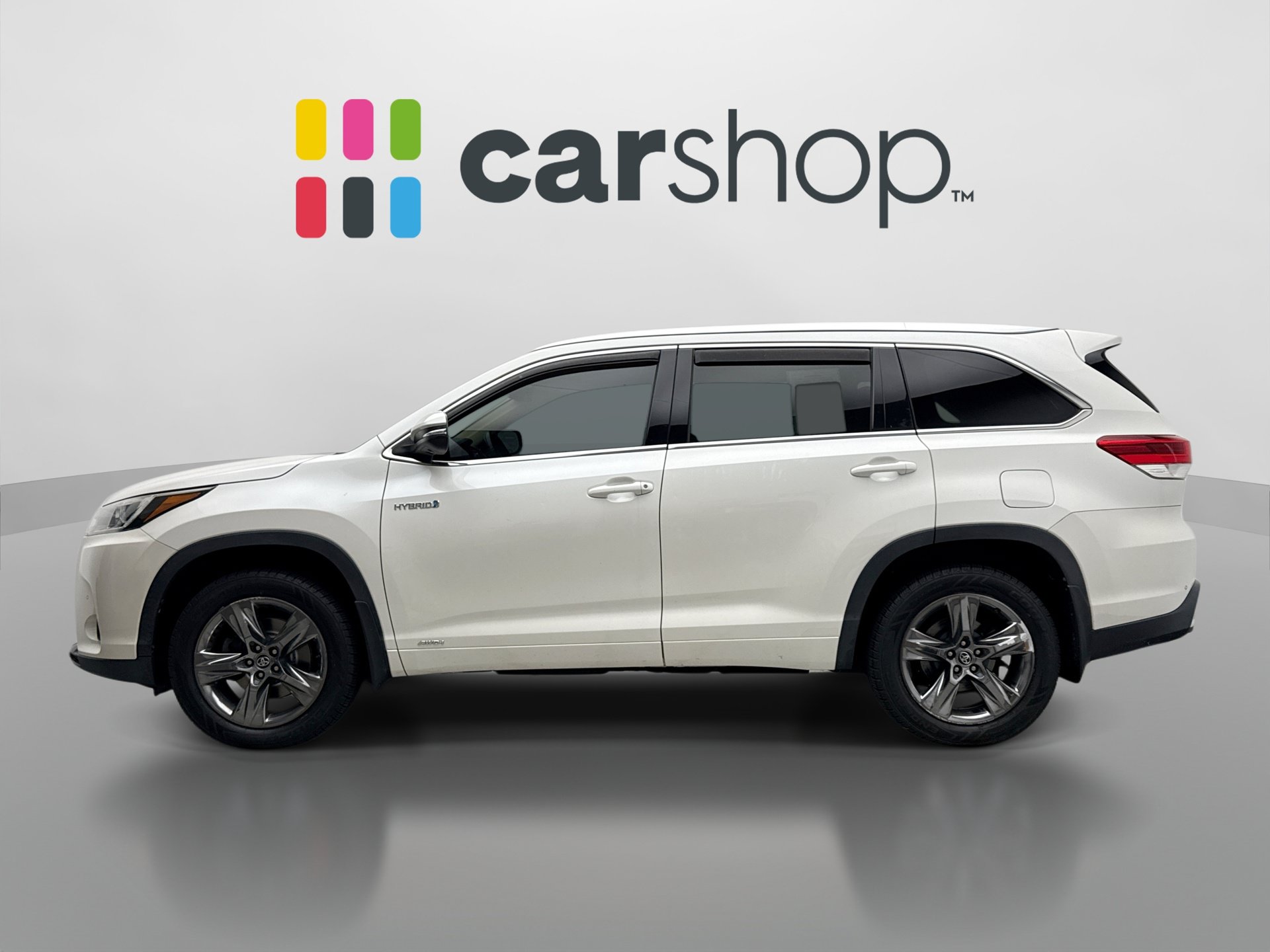 Used 2017 Toyota Highlander Limited Platinum AWD/4WD image 2