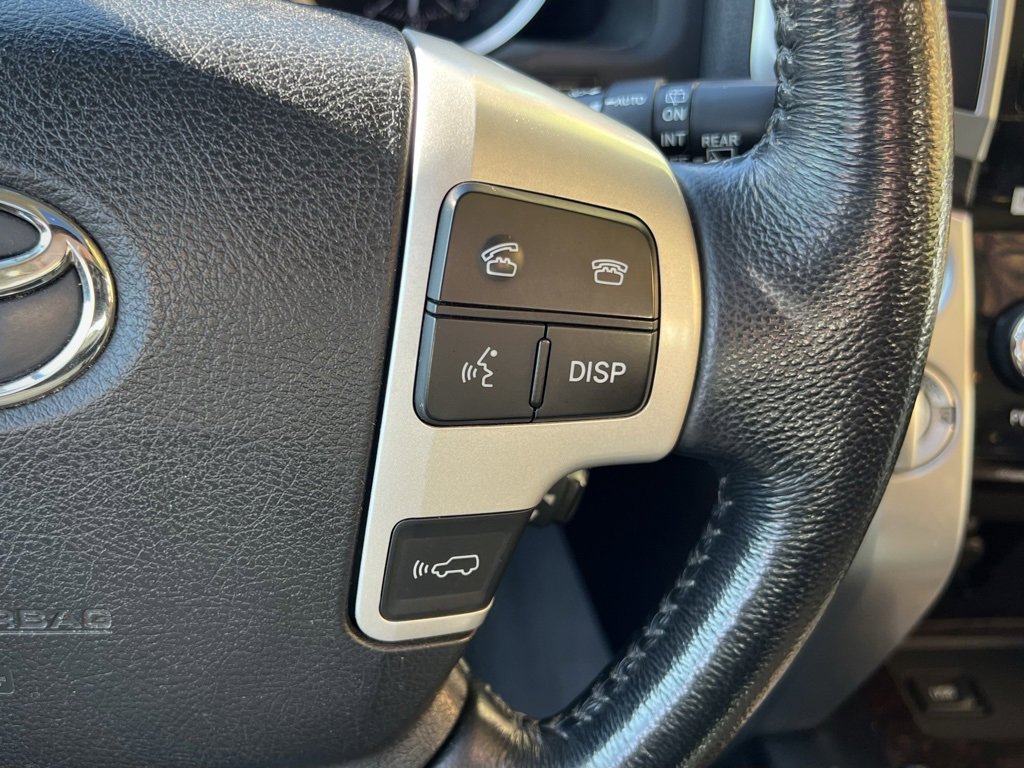 Used 2013 Toyota Land Cruiser image 55