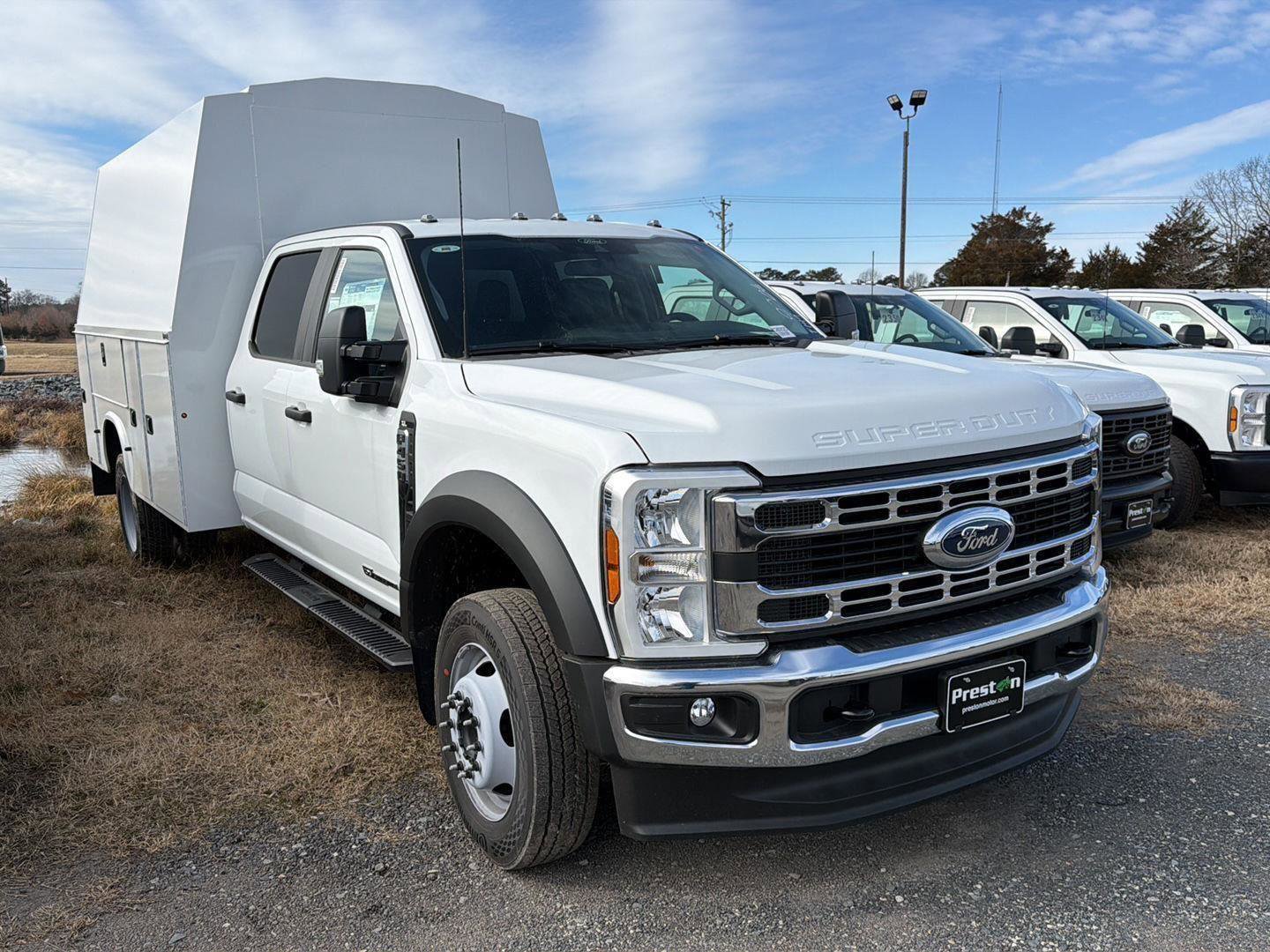 New 2026 Ford F450 XL w/ XL Chrome Package image 3