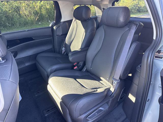 New 2026 Kia Carnival SX Prestige image 11