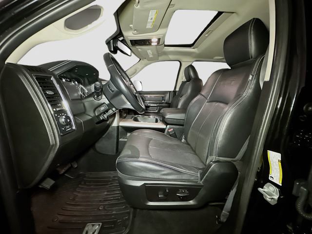 Used 2018 RAM 2500 Laramie w/ Convenience Group image 17