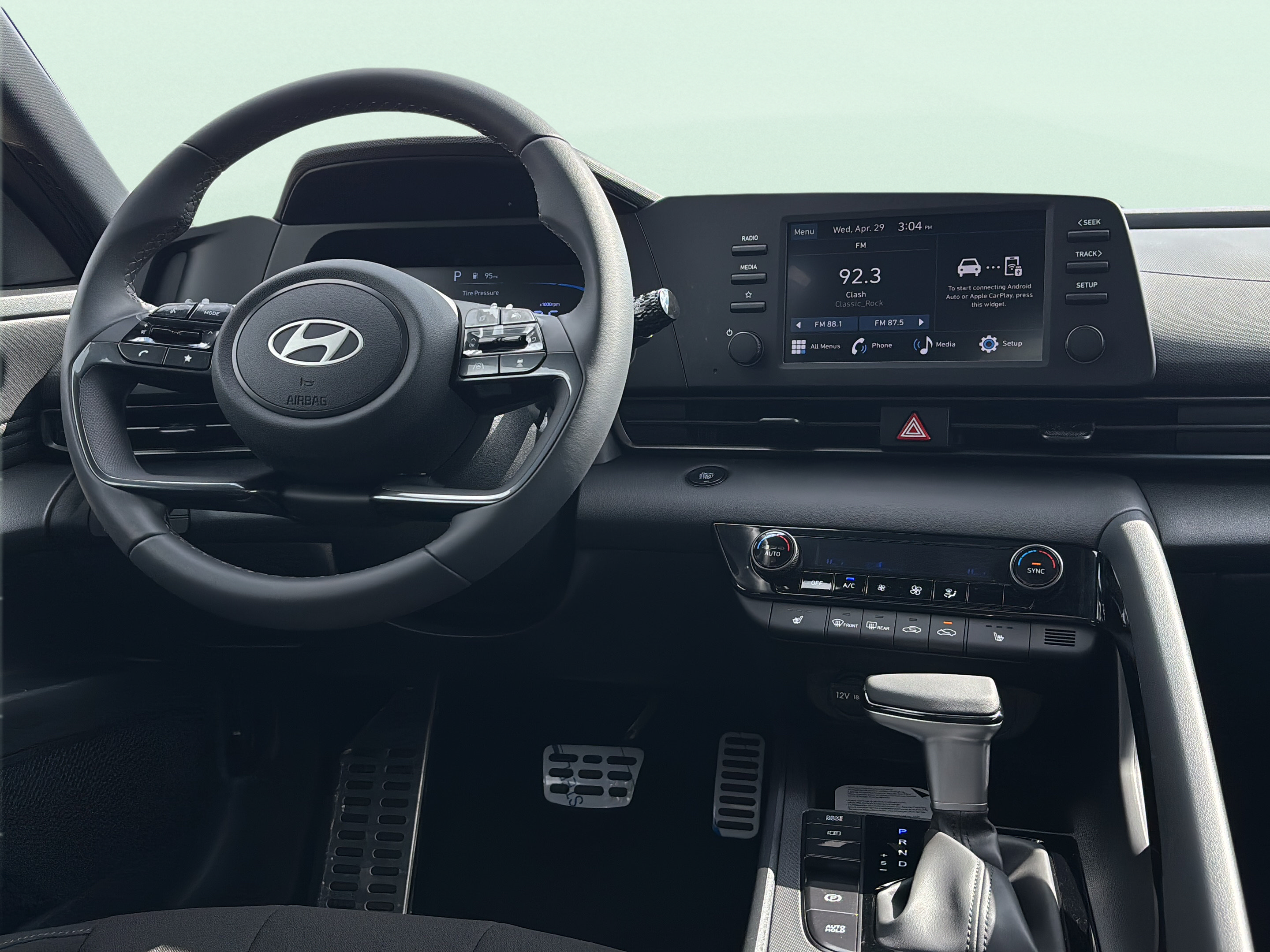 New 2026 Hyundai Elantra SEL Sport Premium FWD image 10