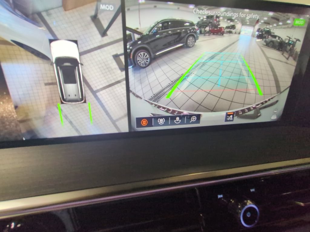 New 2027 INFINITI QX80 Sensory w/ Sport Exterior Package AWD/4WD image 8