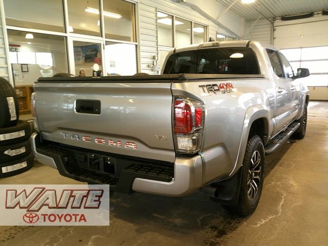 Certified 2022 Toyota Tacoma TRD Sport image 2