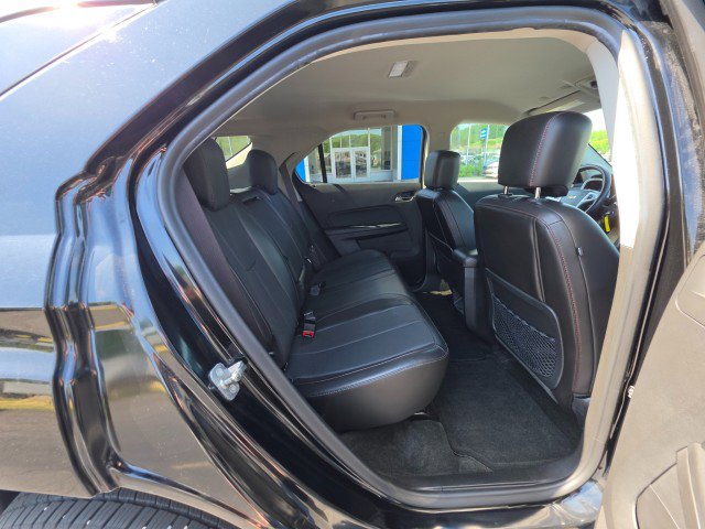 Used 2017 Chevrolet Equinox Premier w/ Enhanced Convenience Package AWD/4WD image 17