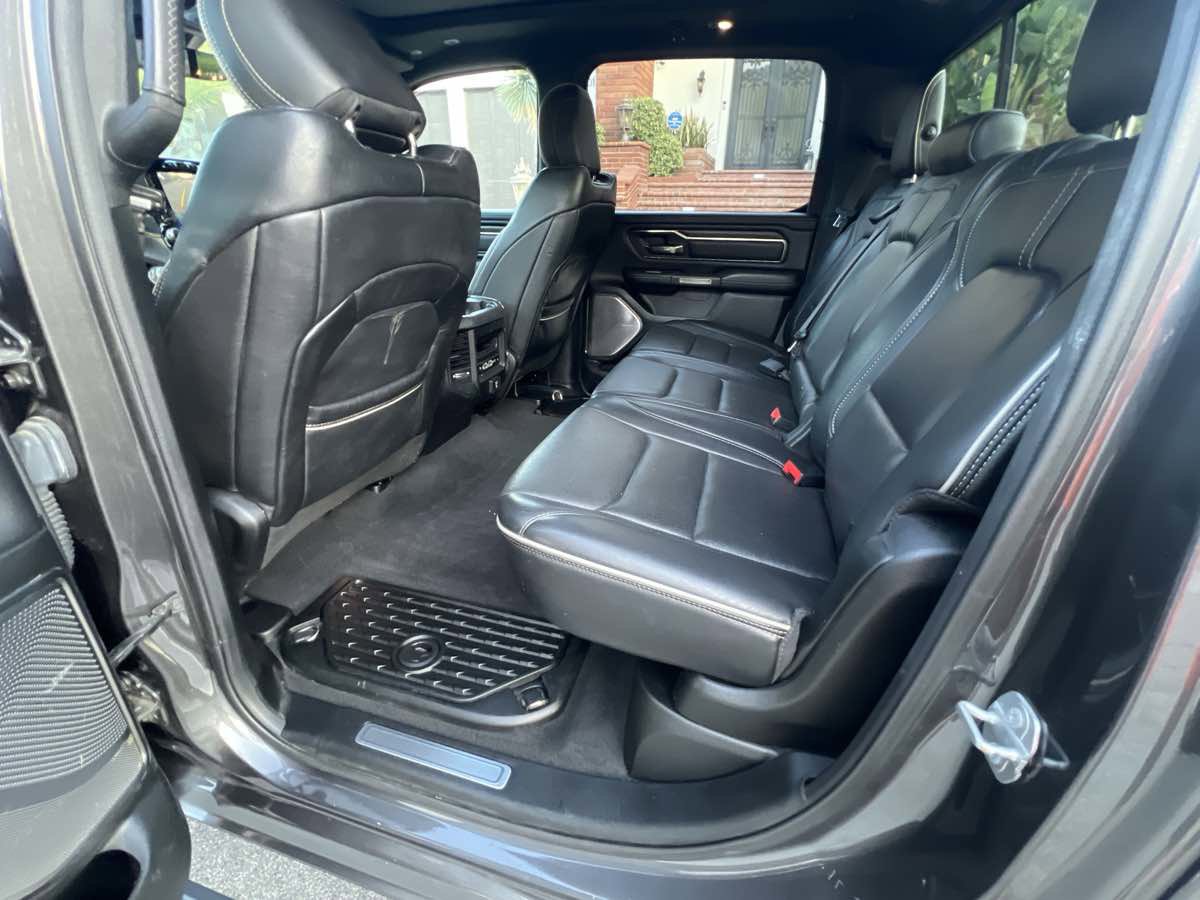 Used 2019 RAM 1500 Limited AWD/4WD image 24