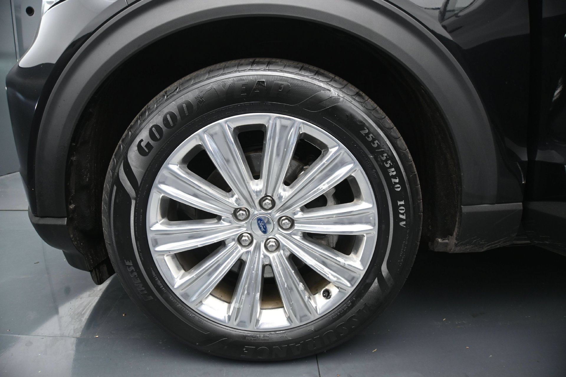 Used 2020 Ford Explorer Limited AWD/4WD image 29