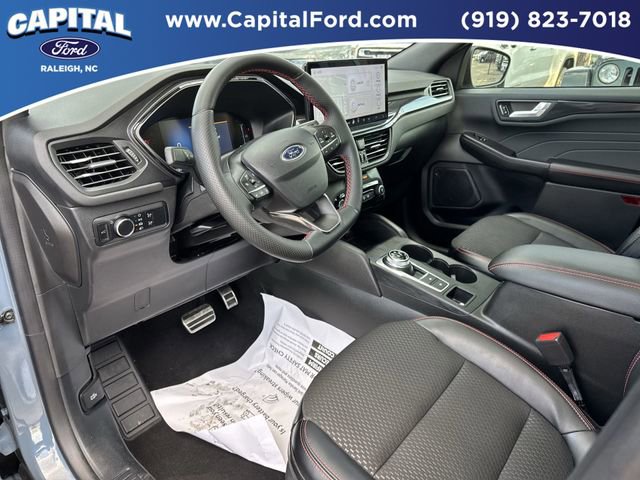 Certified 2024 Ford Escape ST-Line w/ Tech Pack #1 AWD/4WD image 18
