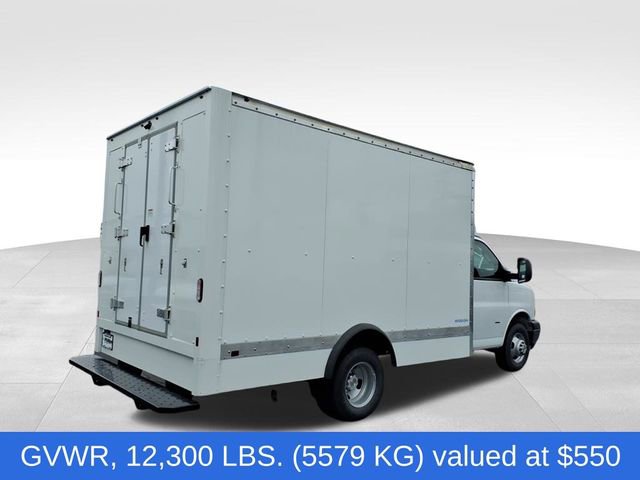 New 2025 Chevrolet Express 3500 w/ Power Convenience Package video 3