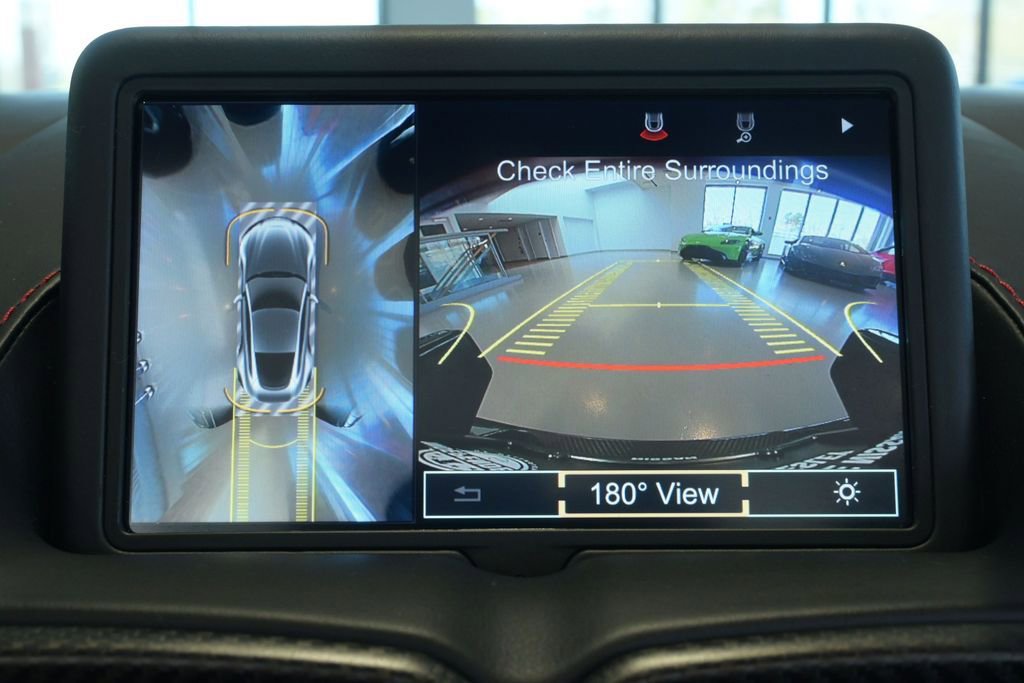 Used 2023 Aston Martin V12 Vantage Roadster RWD image 44