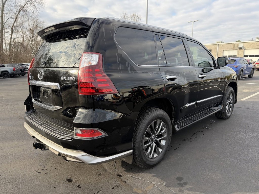 Used 2018 Lexus GX 460 image 5