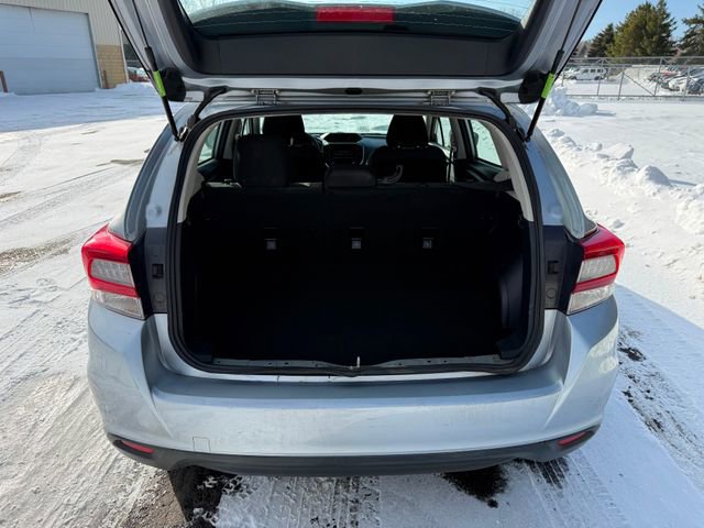 Used 2023 Subaru Impreza Premium image 3