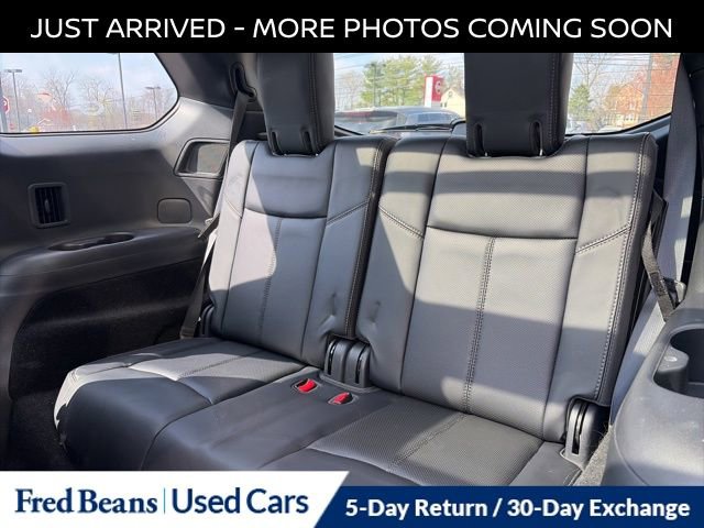 Certified 2019 Nissan Pathfinder Platinum image 14